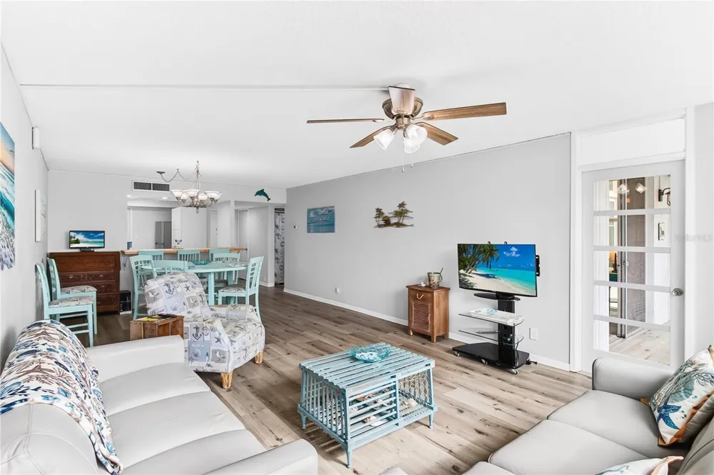 7400 SUN ISLAND DRIVE S #203 South Pasadena, FL 33707