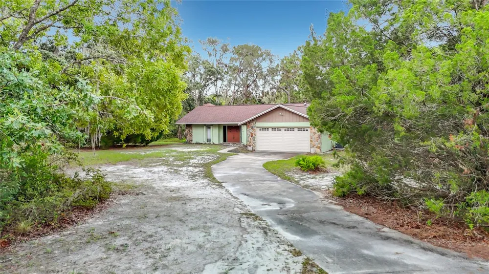 10050 DEER LANE New Port Richey, FL 34654