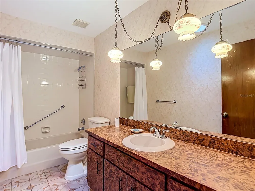10050 DEER LANE New Port Richey, FL 34654
