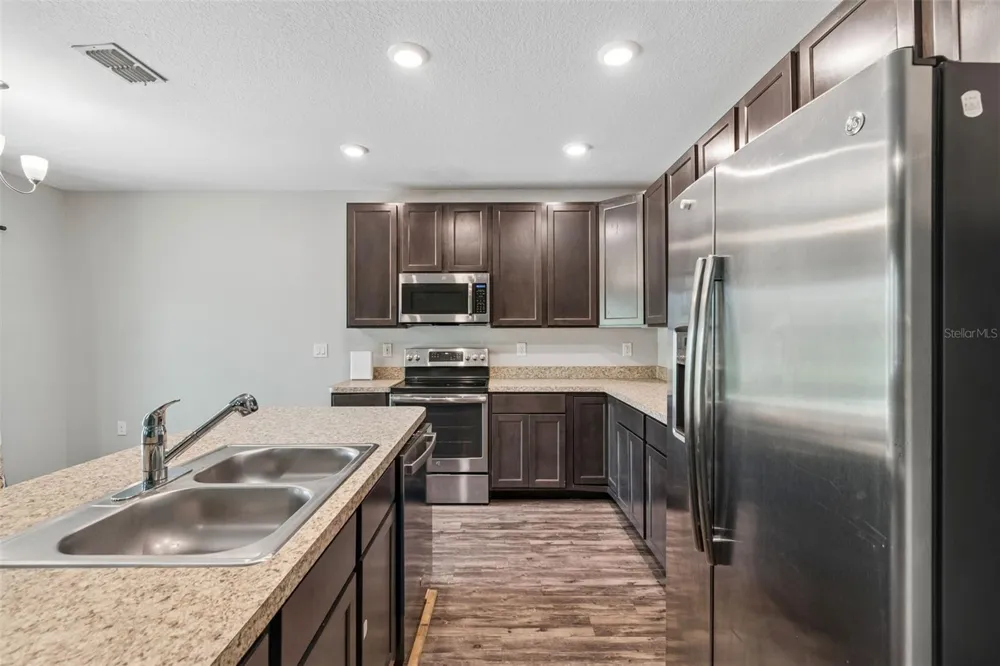 4068 MENDOTA AVENUE Spring Hill, FL 34606