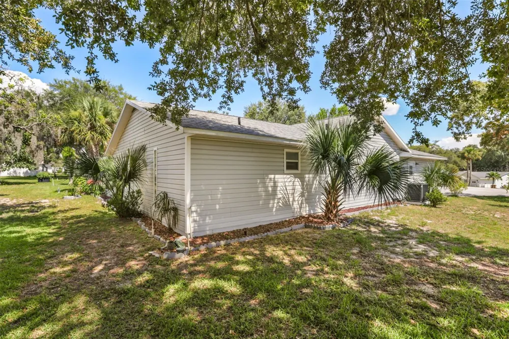1305 MORAY COURT Leesburg, FL 34788