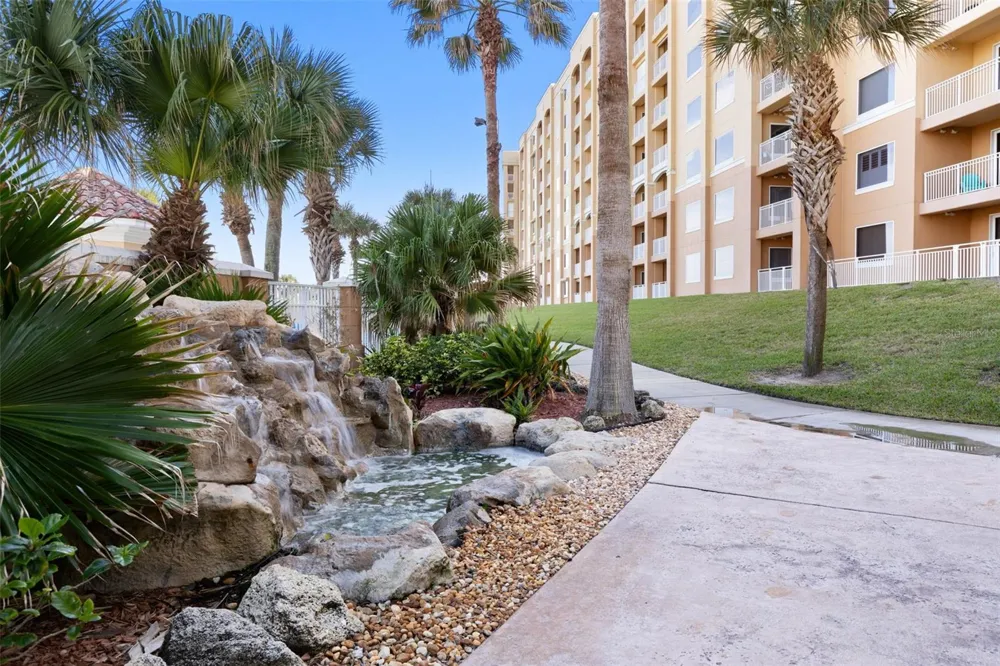 60 SURFVIEW DRIVE #214 Palm Coast, FL 32137