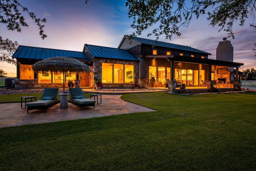 1509 County Road 326 Bertram, TX 78605