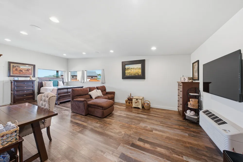 1509 County Road 326 Bertram, TX 78605