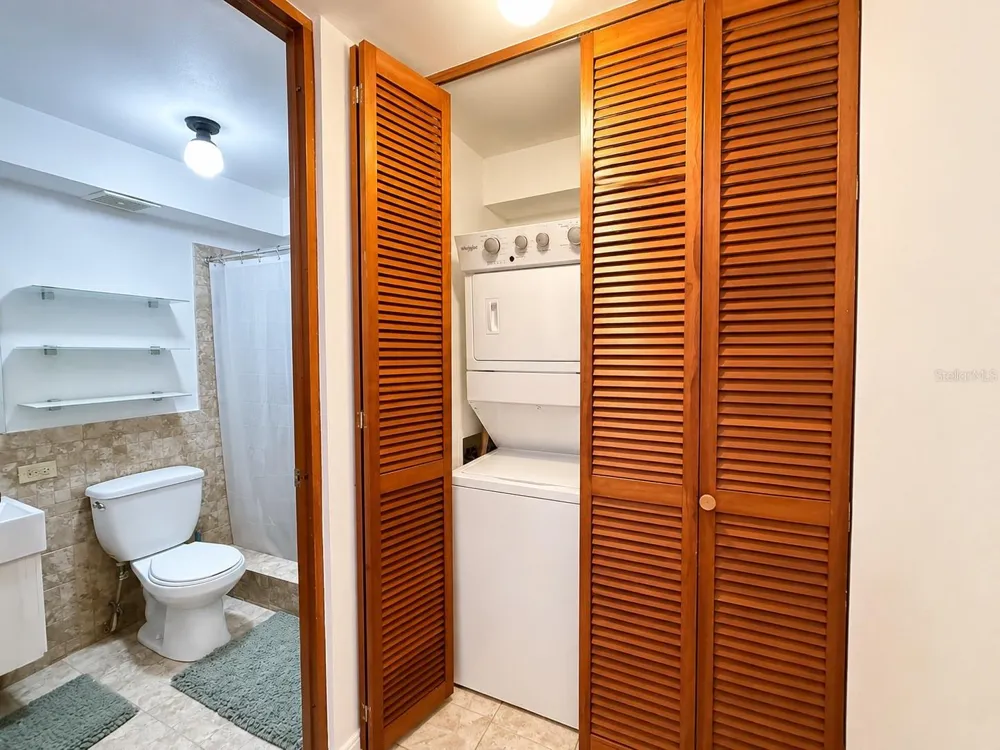 315 Tetuan Street GAMBARO #1-B San Juan, PR 00901