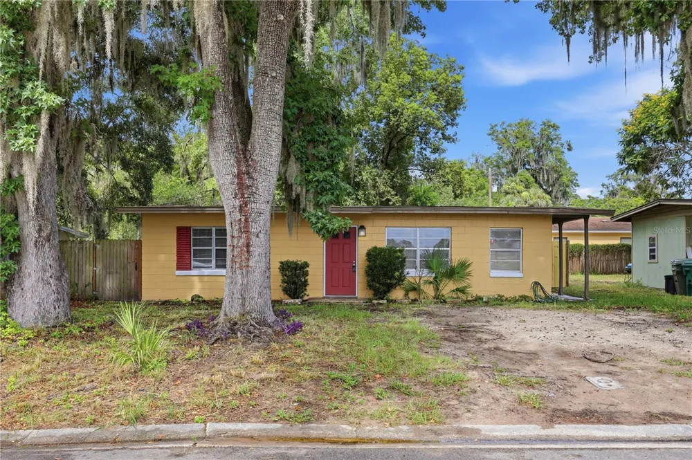 615 DANVERS STREET Eustis, FL 32726