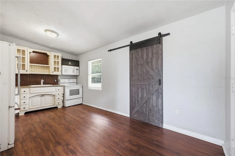 615 DANVERS STREET Eustis, FL 32726