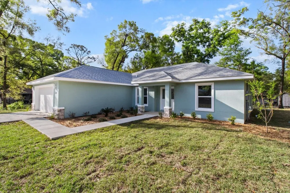 2396 W FAIRWAY LOOP Citrus Springs, FL 34434