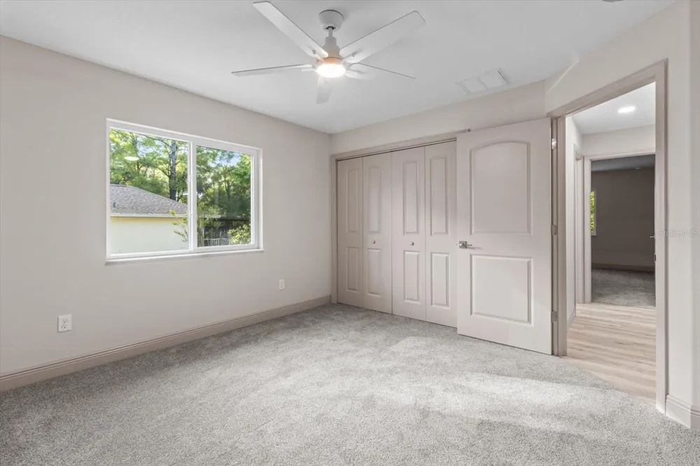 2396 W FAIRWAY LOOP Citrus Springs, FL 34434