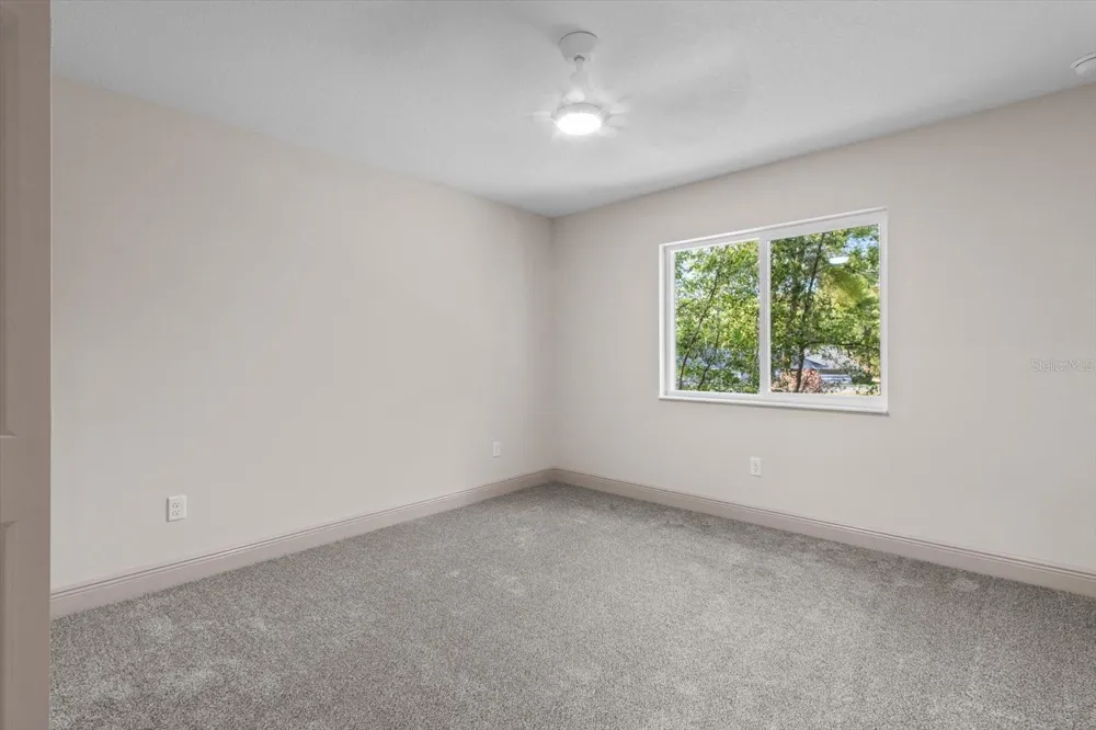 2396 W FAIRWAY LOOP Citrus Springs, FL 34434