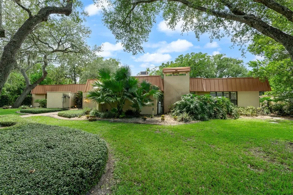 229 FLAME AVENUE Maitland, FL 32751