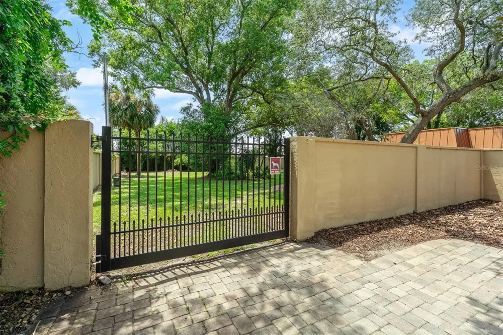 229 FLAME AVENUE Maitland, FL 32751