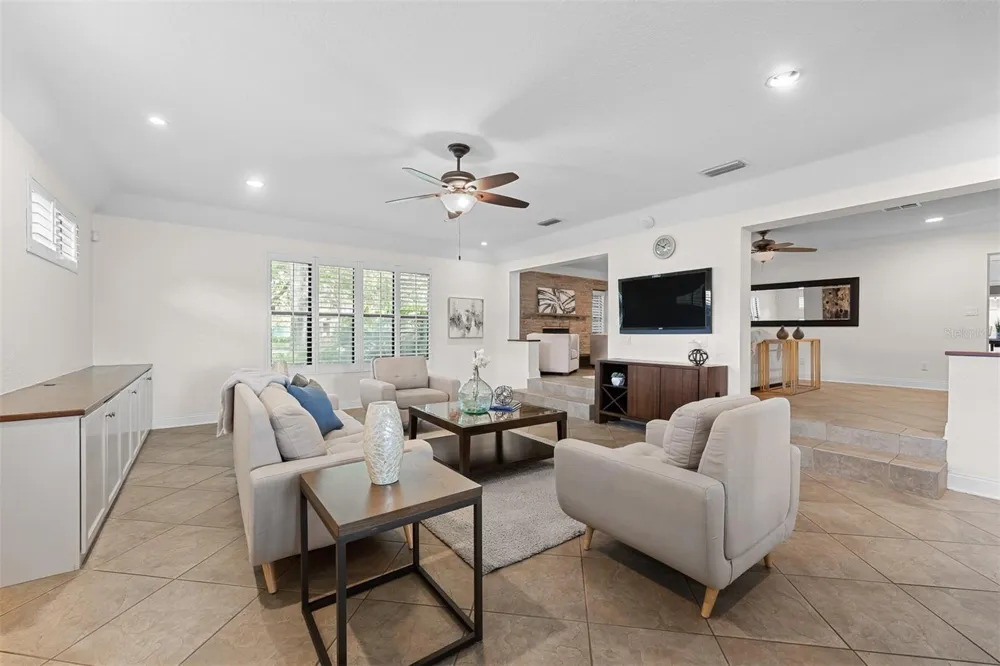229 FLAME AVENUE Maitland, FL 32751