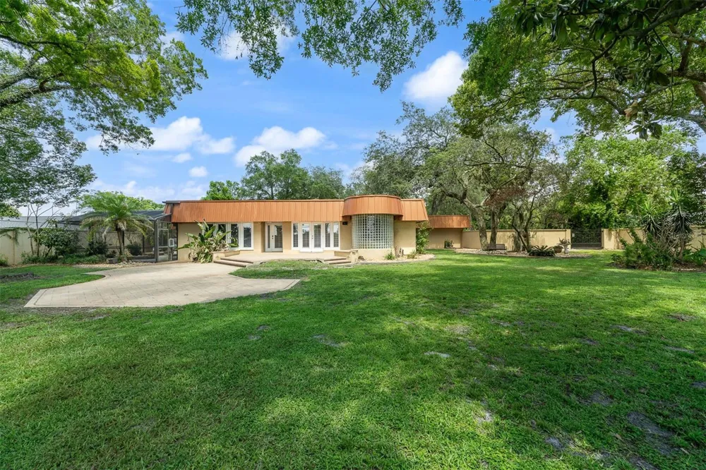 229 FLAME AVENUE Maitland, FL 32751
