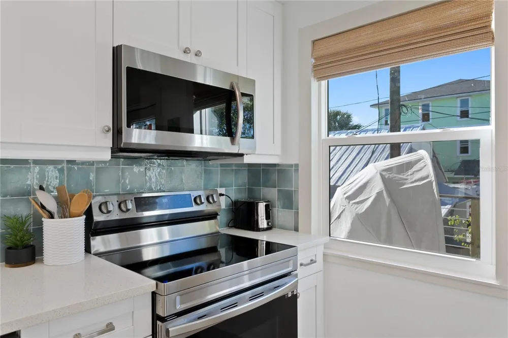 800 GULF BOULEVARD #5 Indian Rocks Beach, FL 33785