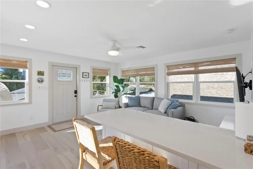 800 GULF BOULEVARD #5 Indian Rocks Beach, FL 33785
