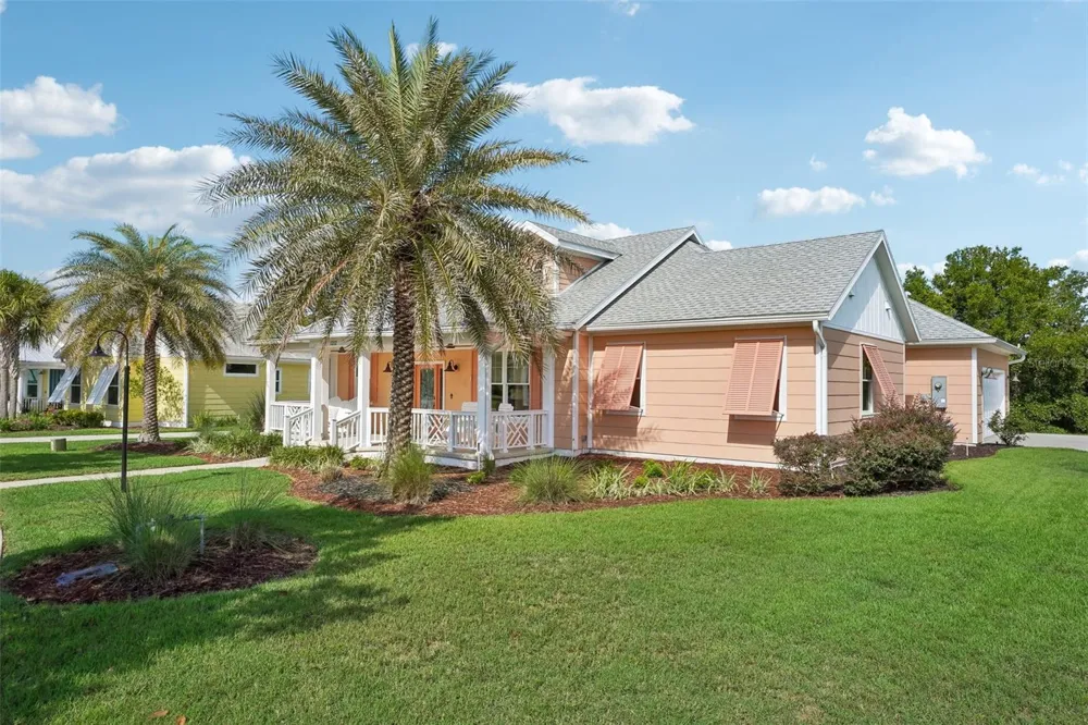 1212 FIESTA KEY CIRCLE Lady Lake, FL 32159