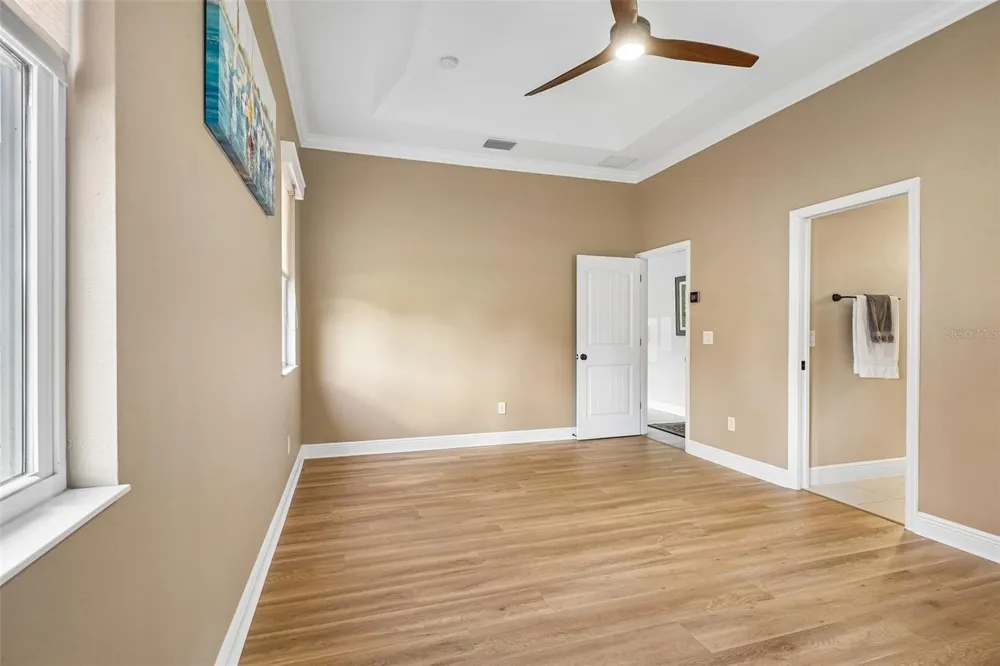 1212 FIESTA KEY CIRCLE Lady Lake, FL 32159