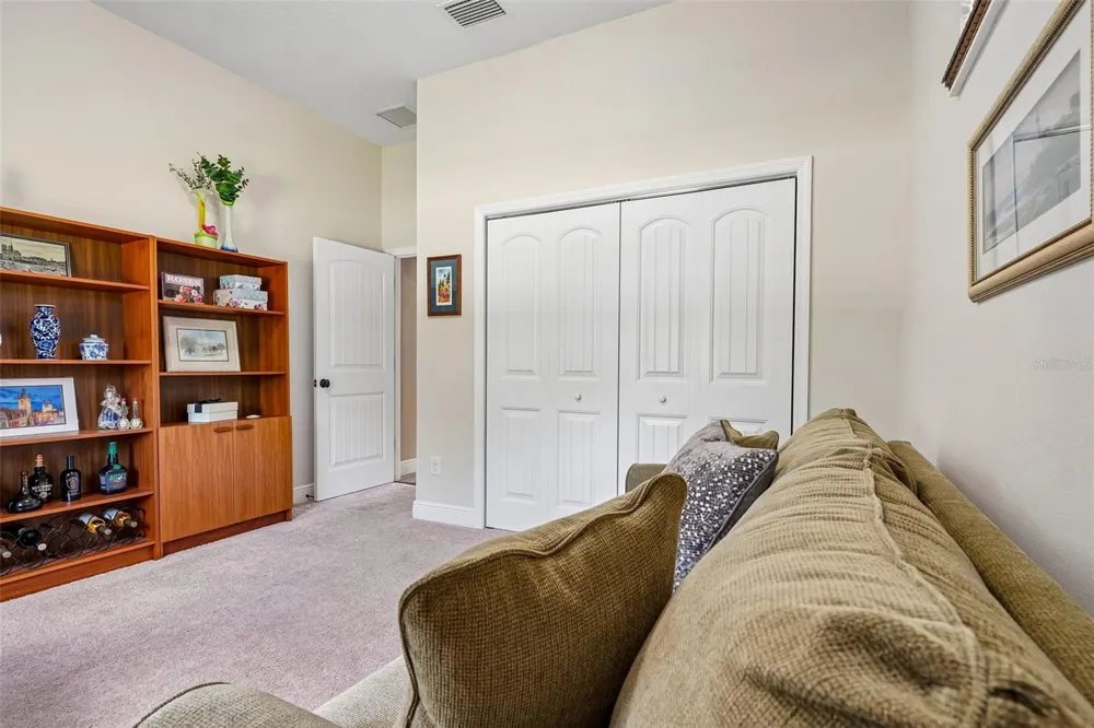 1212 FIESTA KEY CIRCLE Lady Lake, FL 32159
