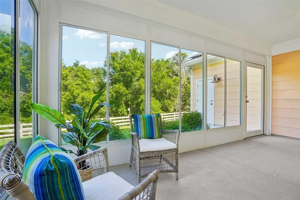 1212 FIESTA KEY CIRCLE Lady Lake, FL 32159