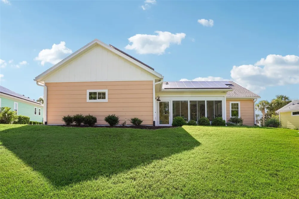 1212 FIESTA KEY CIRCLE Lady Lake, FL 32159