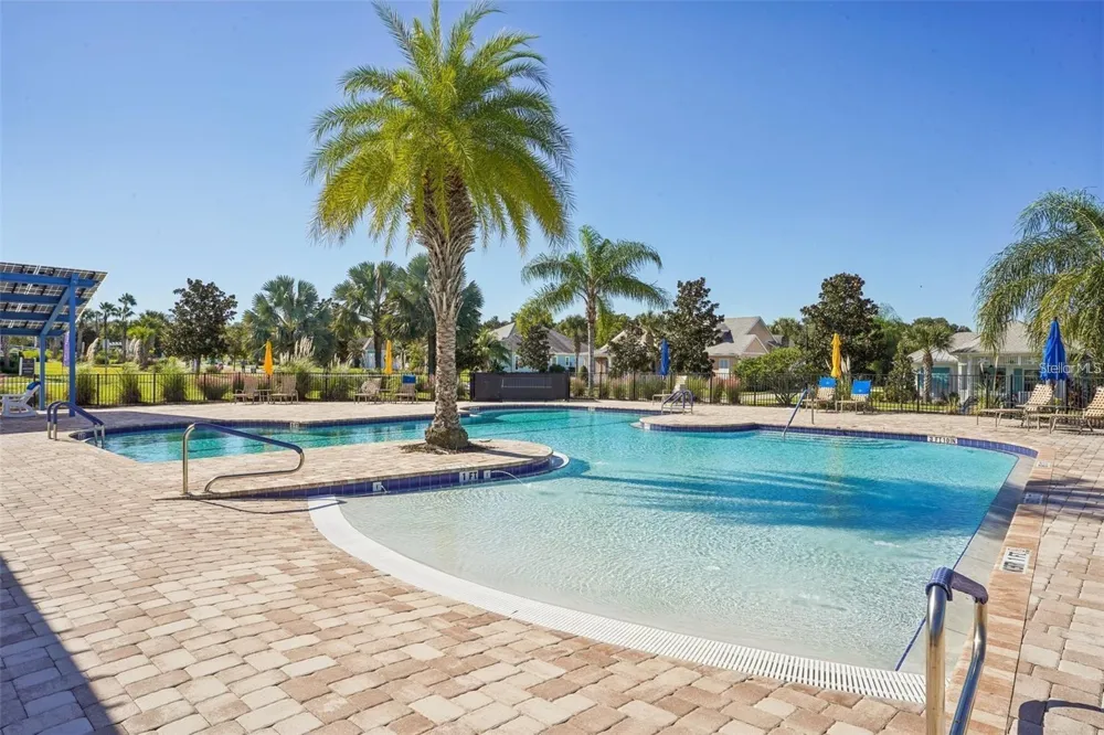 1212 FIESTA KEY CIRCLE Lady Lake, FL 32159