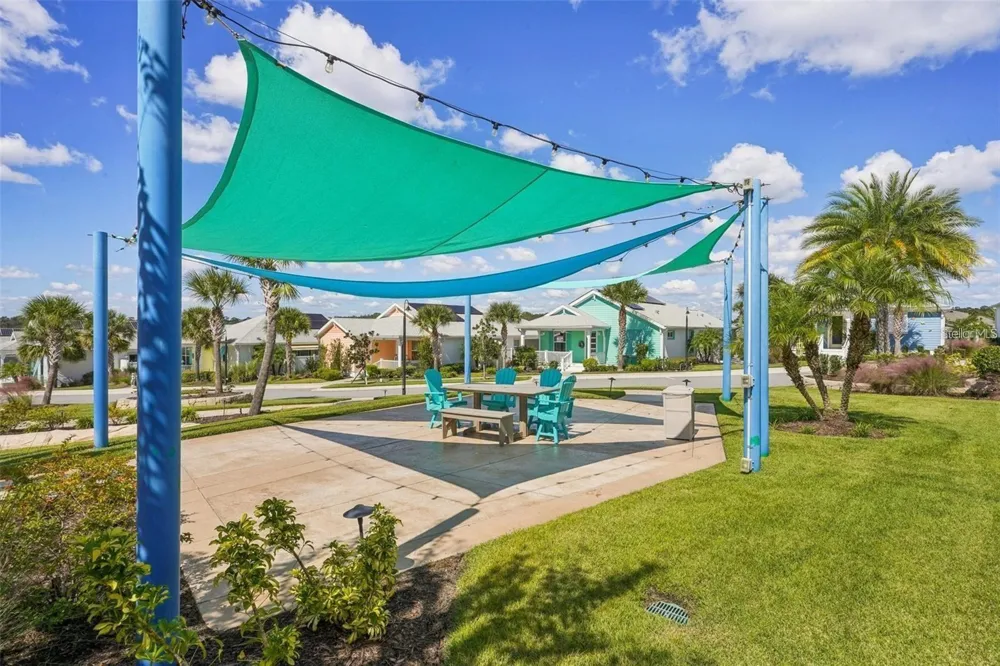 1212 FIESTA KEY CIRCLE Lady Lake, FL 32159
