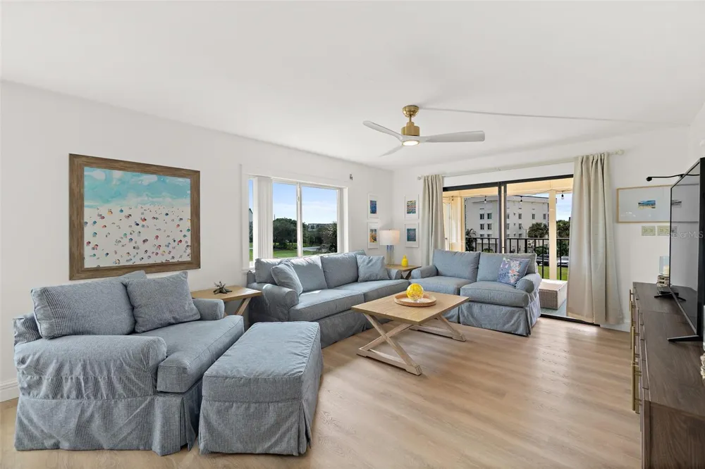 190 ESCAMBIA LANE #305 Cocoa Beach, FL 32931