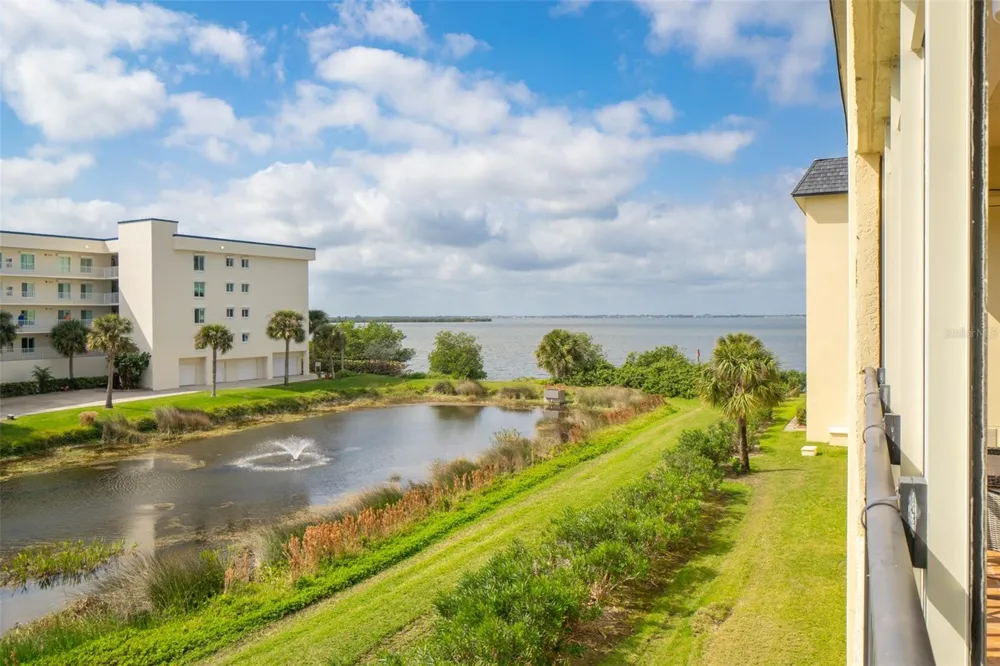 190 ESCAMBIA LANE #305 Cocoa Beach, FL 32931