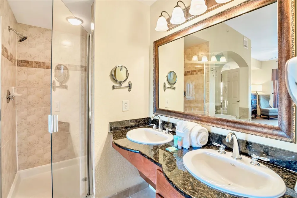 8113 RESORT VILLAGE DRIVE #4404 Orlando, FL 32821