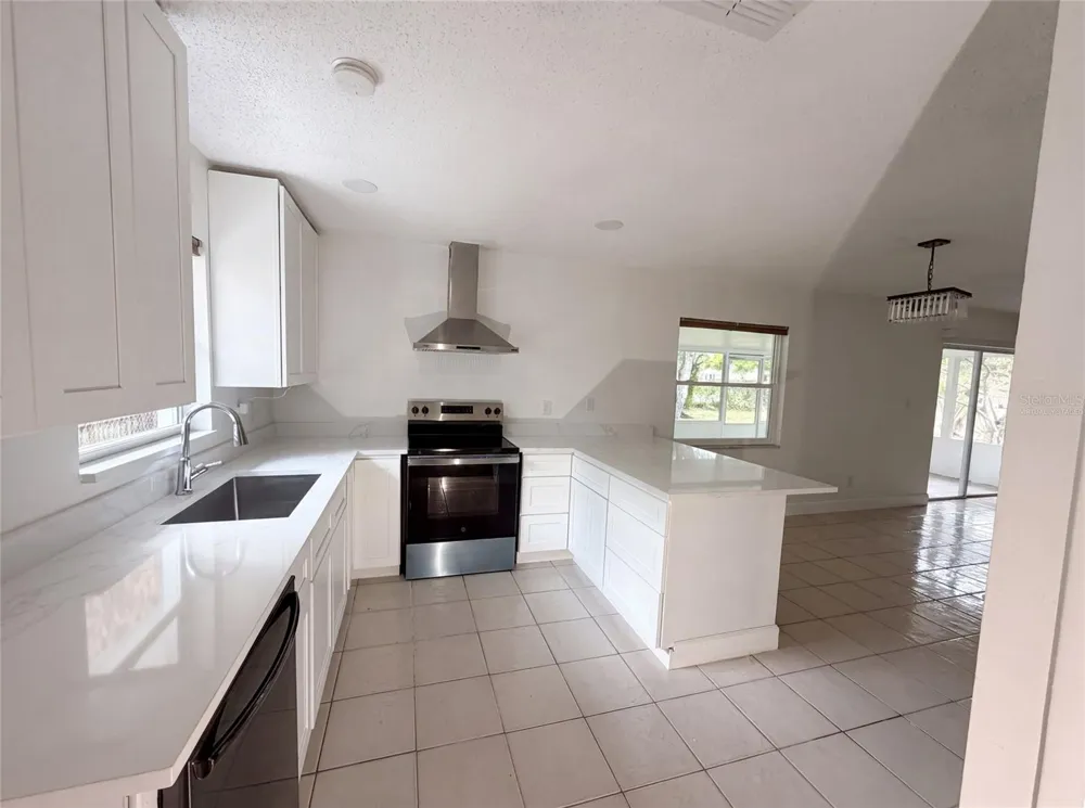2401 MYAKKA DRIVE Orlando, FL 32839