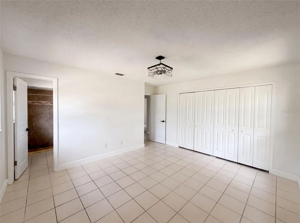 2401 MYAKKA DRIVE Orlando, FL 32839