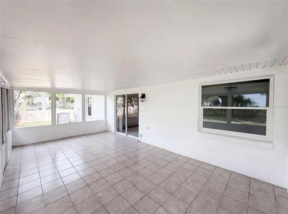 2401 MYAKKA DRIVE Orlando, FL 32839