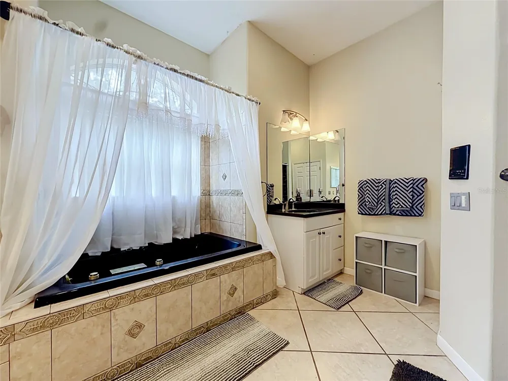 10301 FOX SPARROW AVENUE Weeki Wachee, FL 34613