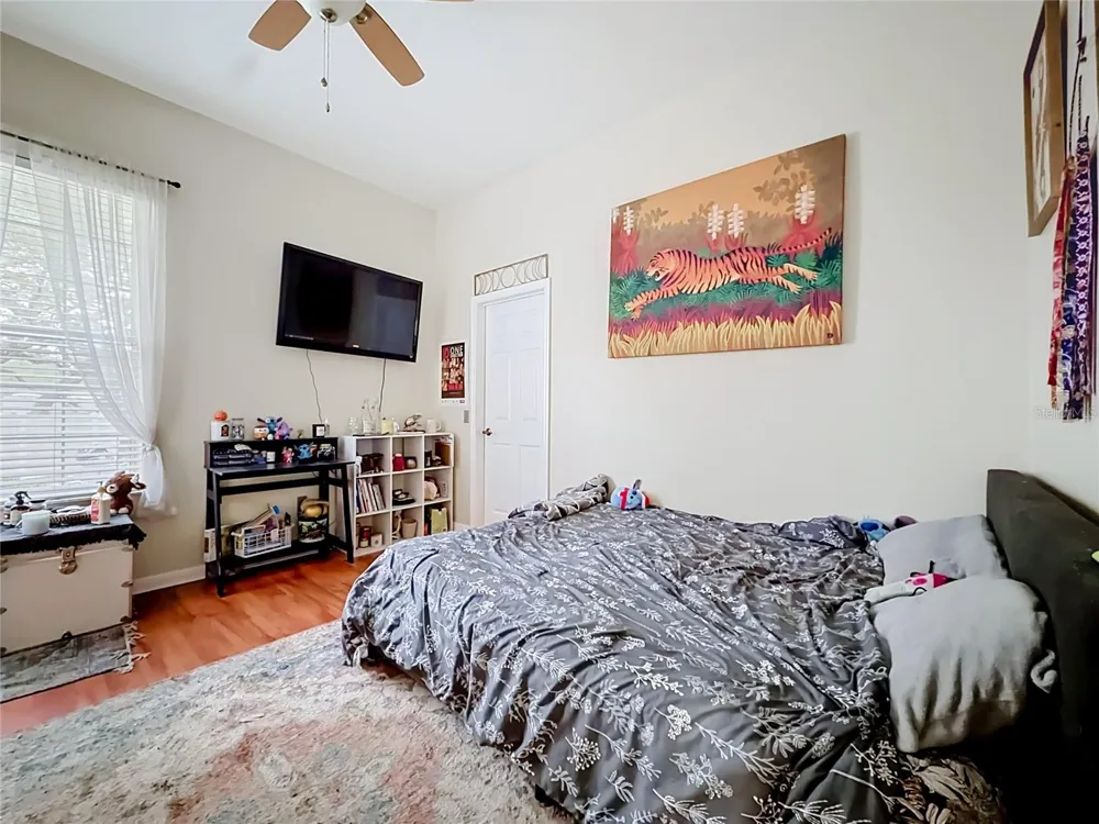 10301 FOX SPARROW AVENUE Weeki Wachee, FL 34613