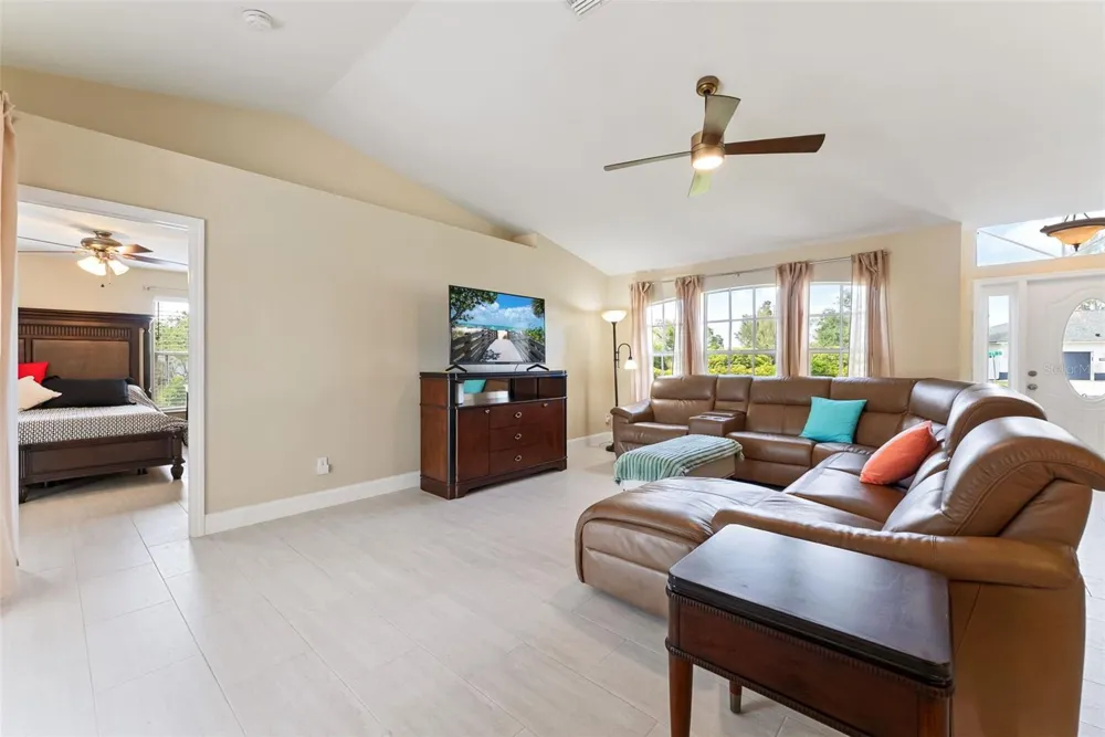 1127 SW 29TH STREET Cape Coral, FL 33914