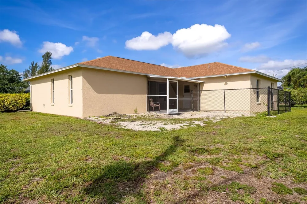1127 SW 29TH STREET Cape Coral, FL 33914