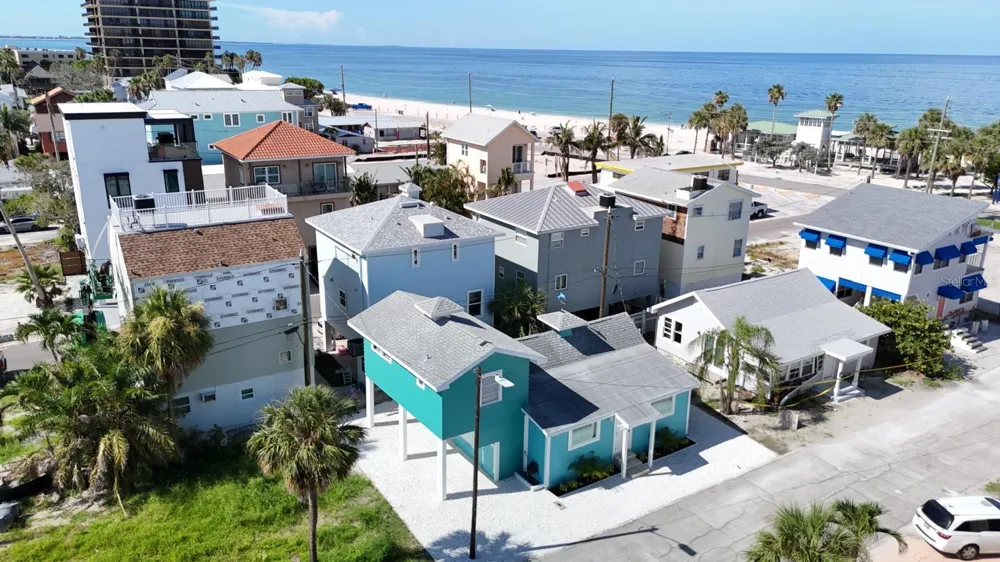 37 80TH TERRACE Treasure Island, FL 33706