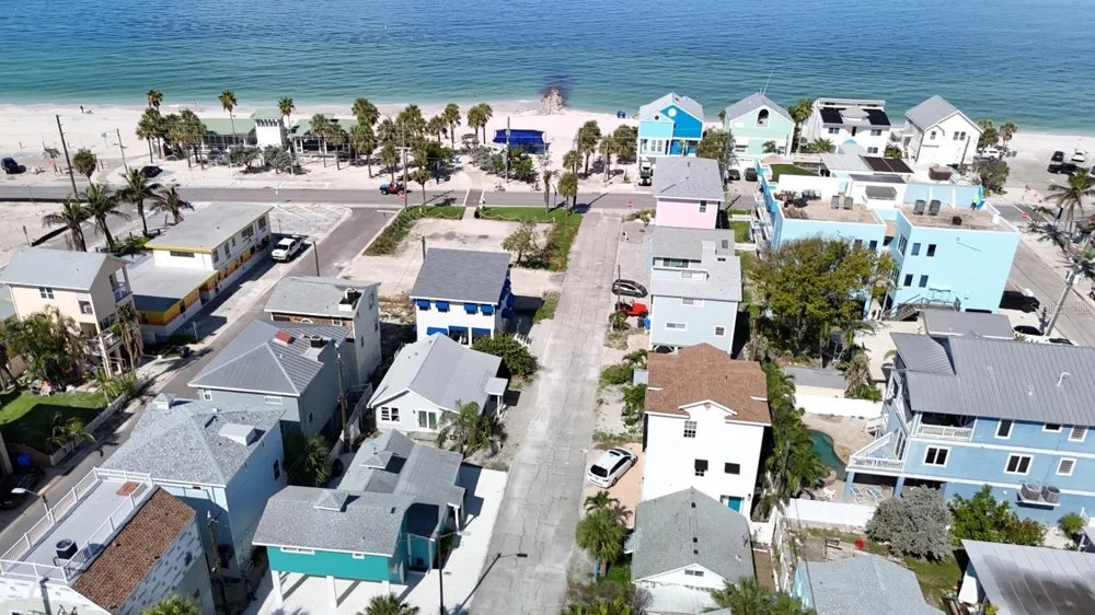 37 80TH TERRACE Treasure Island, FL 33706