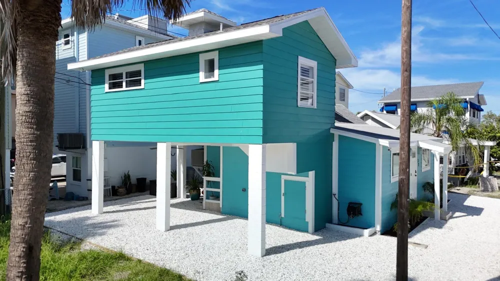 37 80TH TERRACE Treasure Island, FL 33706