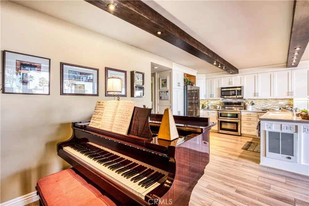 405 Avenida Granada #409 San Clemente, CA 92672