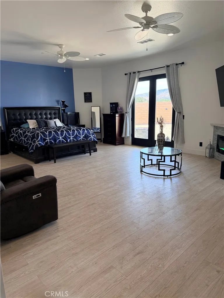 3711 W Avenue M11 Lancaster, CA 93536