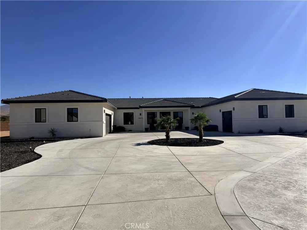 3711 W Avenue M11 Lancaster, CA 93536