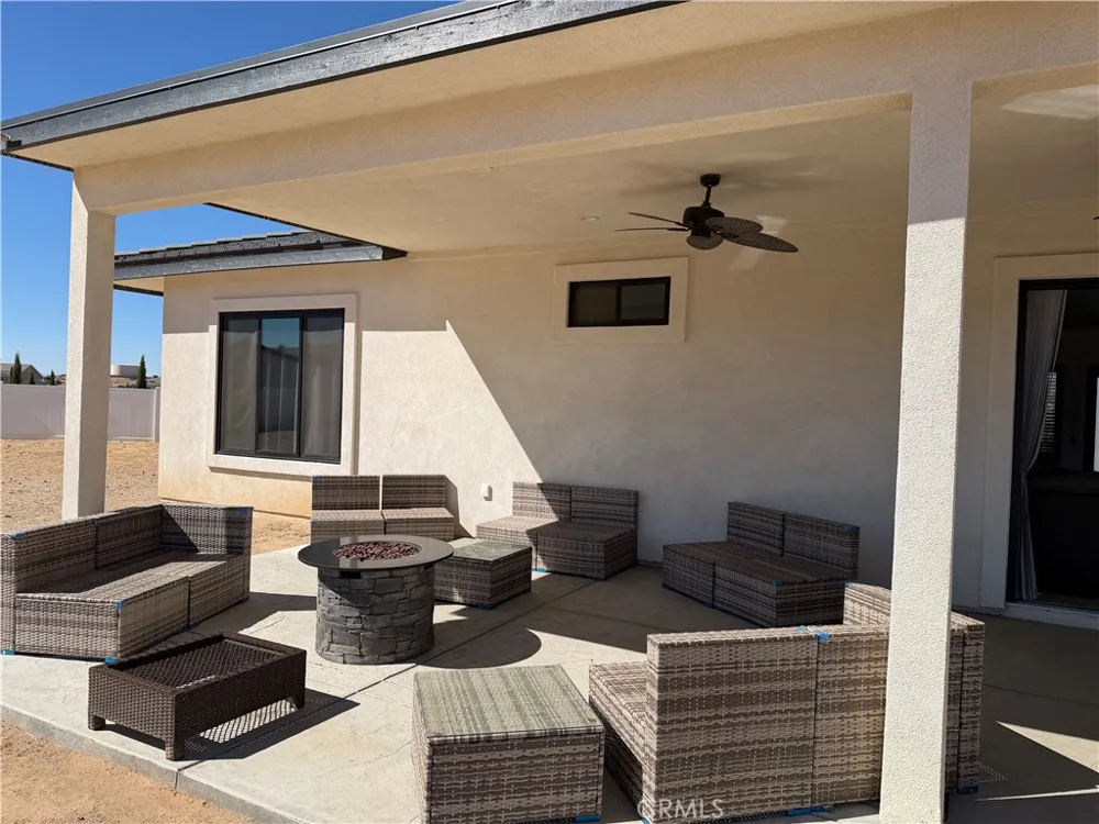 3711 W Avenue M11 Lancaster, CA 93536
