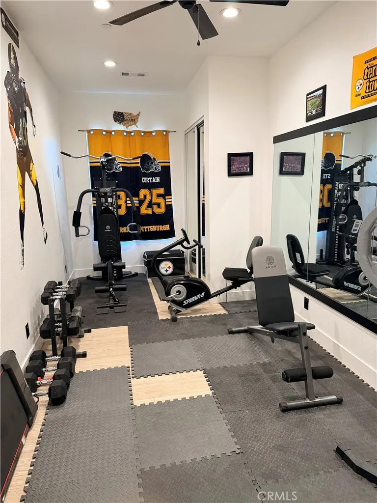 3711 W Avenue M11 Lancaster, CA 93536