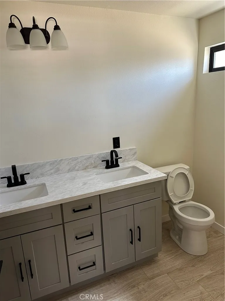 3711 W Avenue M11 Lancaster, CA 93536