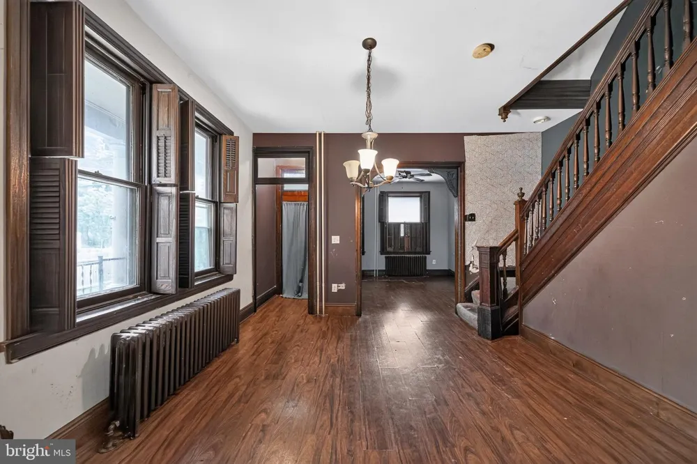 207 CATHERINE STREET Middletown, PA 17057