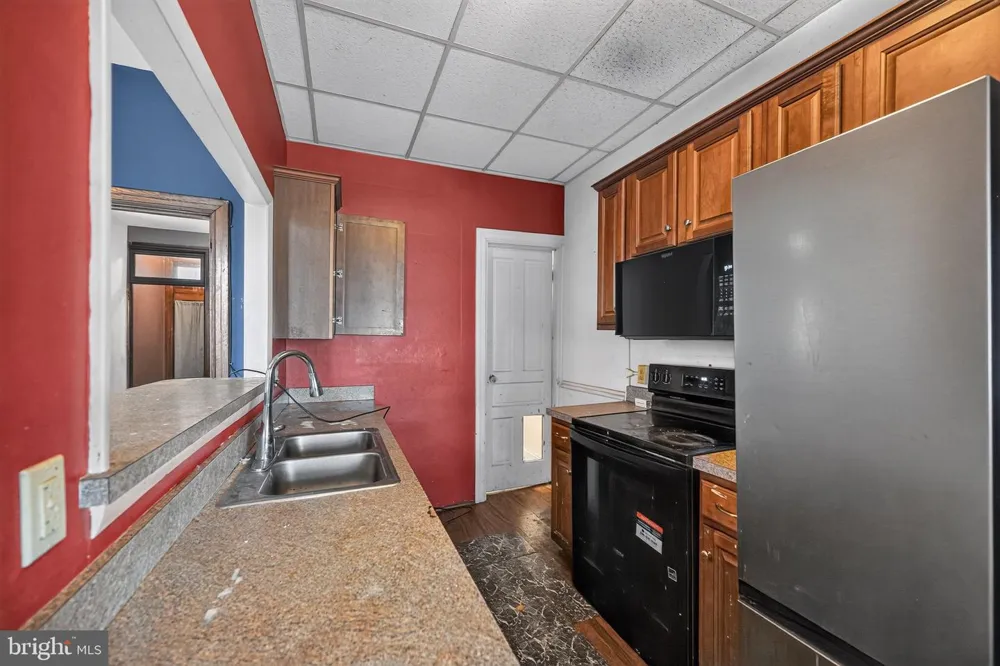207 CATHERINE STREET Middletown, PA 17057