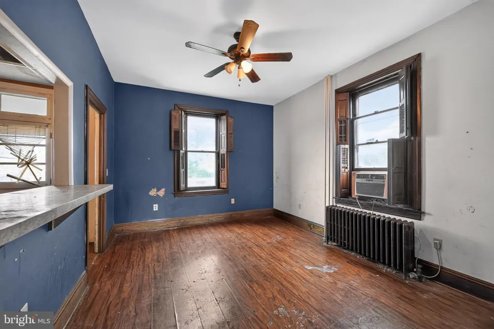 207 CATHERINE STREET Middletown, PA 17057