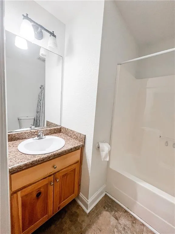 102 Putnam Road Cleveland, GA 30528